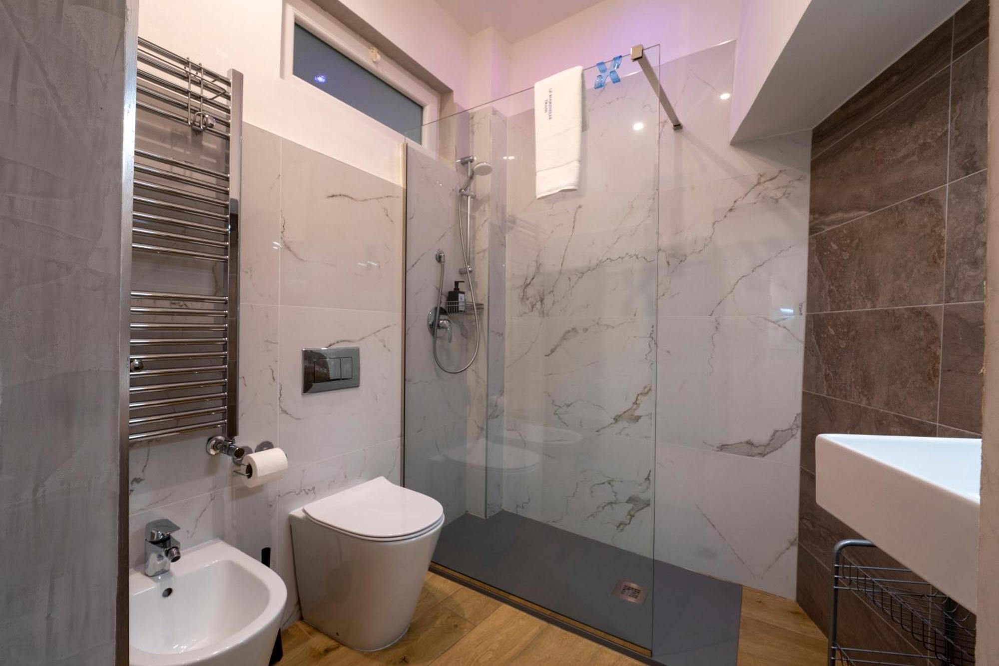 Vischi Apartment Trani By Le Marinelle Loc Turistica Εξωτερικό φωτογραφία